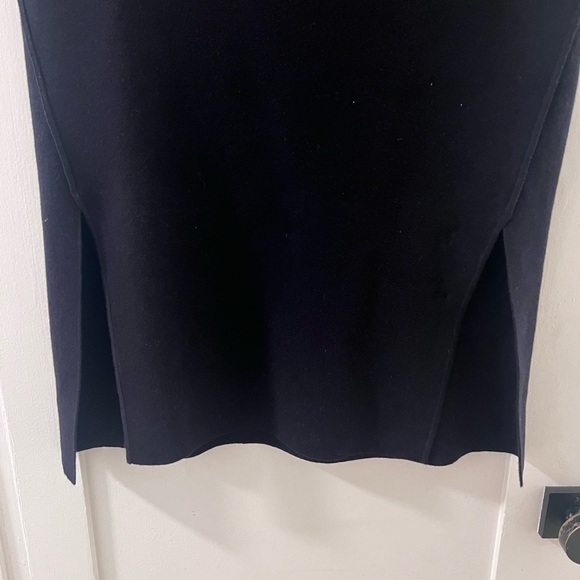 COS Long Knit Vest - Picture 4 of 4